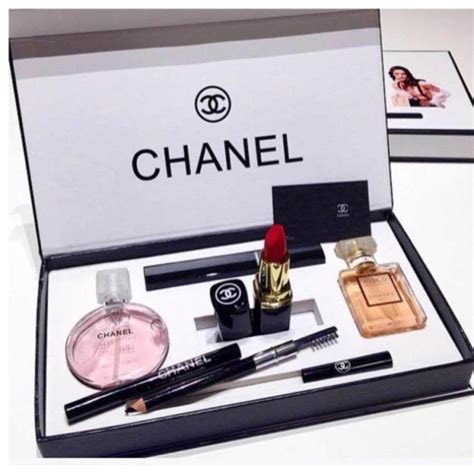 new chanel set